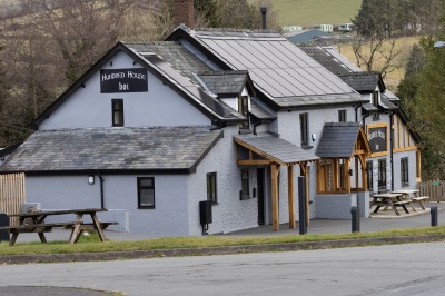 One Hundred House - Closed Pub